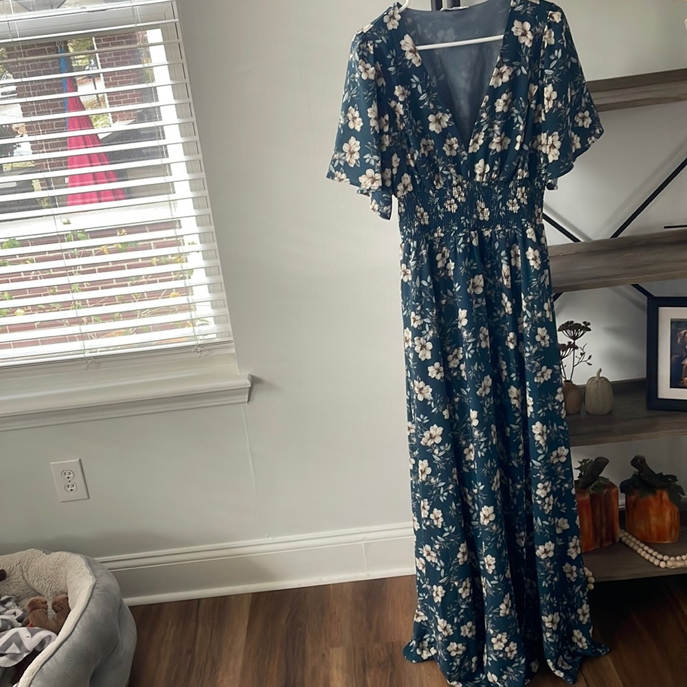 EUC Baltic Born Long Dress. Size Large